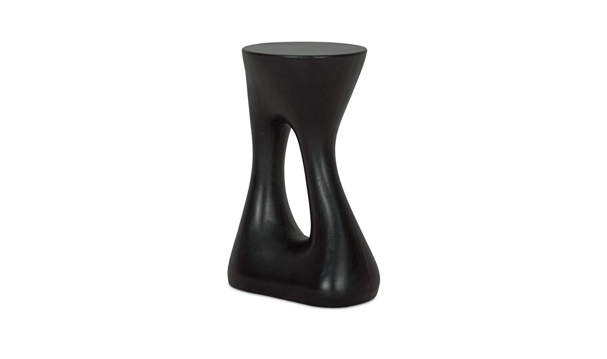 Rothko Tall Outdoor Side Table Black – right angle